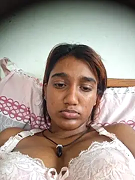 indianpink lips online show from 03-15-26, 08:54