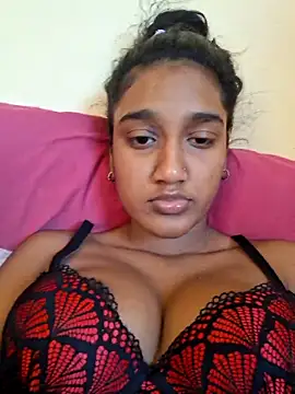 indianpink lips online show from 10-10-25, 01:23