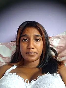 indianpink lips online show from 04-12-26, 10:07