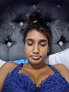 indianpink lips online show from 03-28-26, 04:08