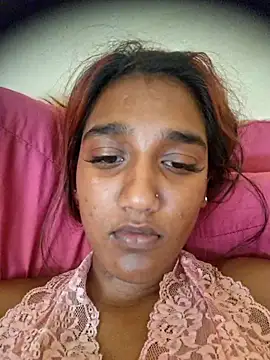 Snapshot of indianpink_lips chatting on 02-06-26, 12:12 indianpink lips online show from 02-06-26, 12:12