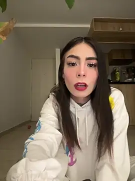 Snapshot of candycami19 chatting on 10-05-25, 05:31 candycami19 online show from 10-05-25, 05:31