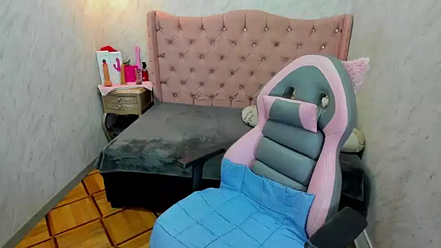 Lianngrace online show from 03-13-26, 02:44