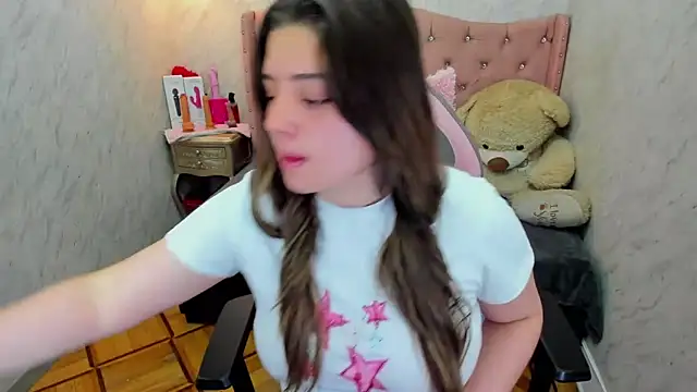 Snapshot of Lianngrace chatting on 02-24-26, 02:07 Lianngrace online show from 02-24-26, 02:07