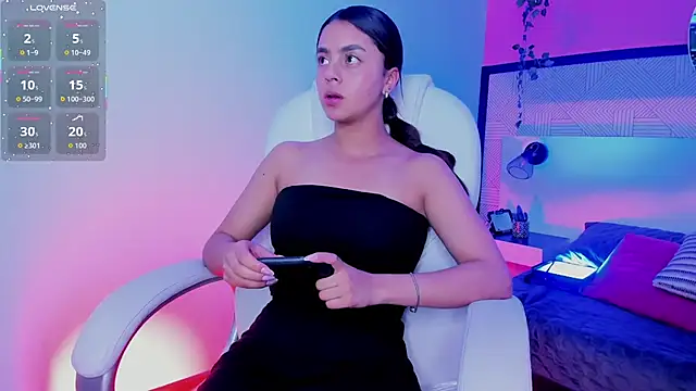 Bella walker  online show from 02-05-26, 09:10