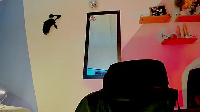 Aria fitness online show from 11-29-25, 01:11