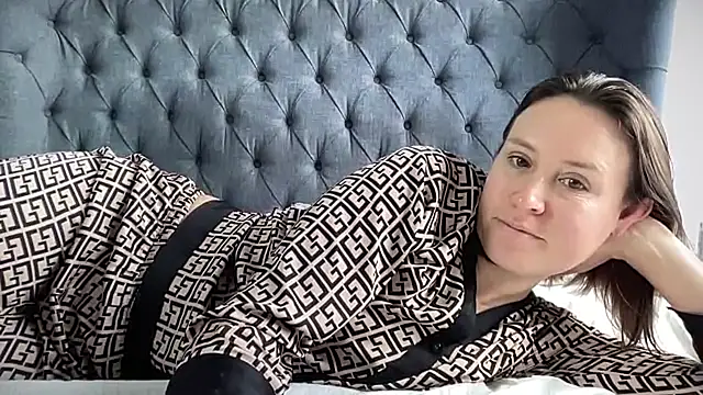 eatmypie69 online show from 11-10-25, 11:59