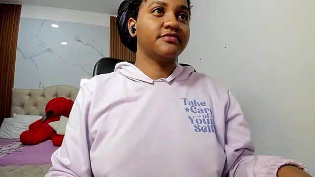 ZahraRose online show from 02-12-26, 09:31