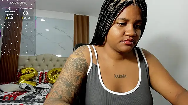 ZahraRose online show from 04-15-26, 11:38