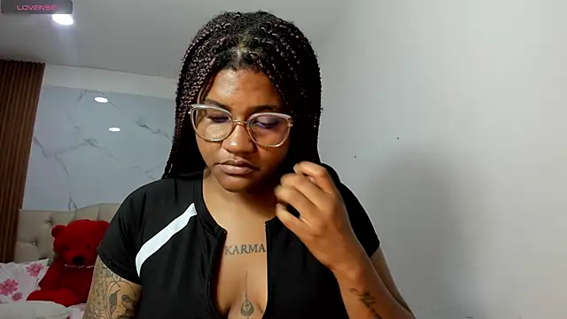 ZahraRose online show from 04-02-26, 06:25