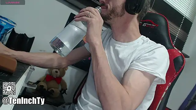 teninchty online show from 11-18-25, 06:44