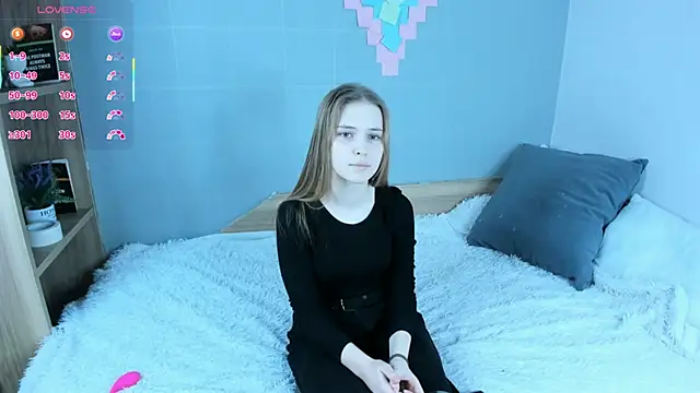 Snapshot of TaiteHankins chatting on 03-03-25, 10:06 TaiteHankins online show from 03-03-25, 10:06