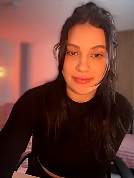 YoungHotMilf97 online show from 02-05-26, 08:54