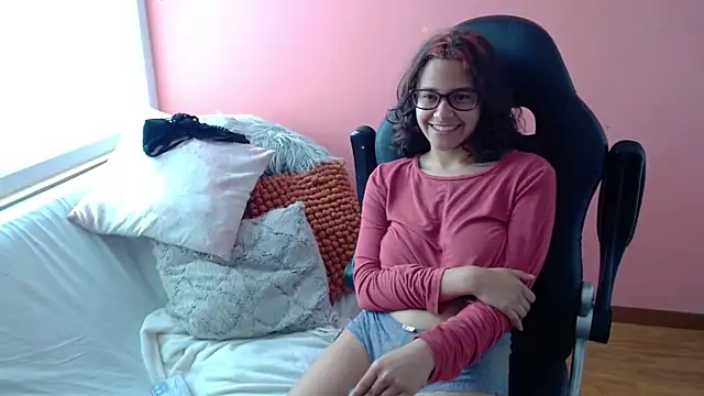 morahaze online show from 10-18-25, 03:14