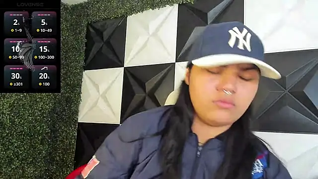 Snapshot of melany_rouse18 chatting on 02-27-26, 02:50 melany rouse18 online show from 02-27-26, 02:50