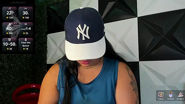 Snapshot of melany_rouse18 chatting on 03-04-26, 03:47 melany rouse18 online show from 03-04-26, 03:47