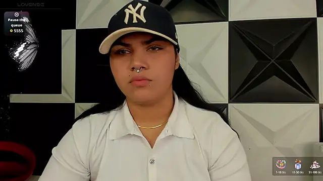 Snapshot of melany_rouse18 chatting on 02-03-26, 02:21 melany rouse18 online show from 02-03-26, 02:21