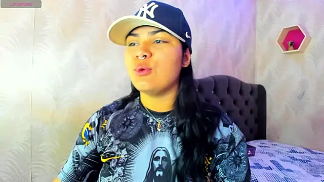 Snapshot of melany_rouse18 chatting on 01-17-26, 03:48 melany rouse18 online show from 01-17-26, 03:48