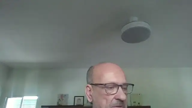 Snapshot of llopaco chatting on 07-20-26, 11:23 llopaco online show from 07-20-26, 11:23