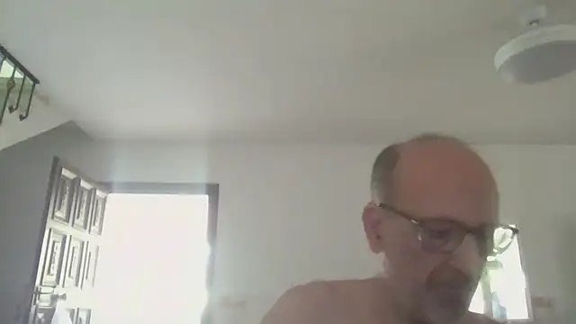 Snapshot of llopaco chatting on 07-02-26, 12:00 llopaco online show from 07-02-26, 12:00