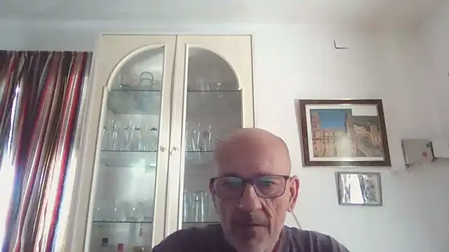 Snapshot of llopaco chatting on 09-30-25, 09:26 llopaco online show from 09-30-25, 09:26