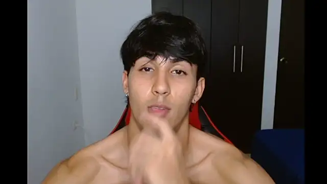 Snapshot of neithanzynxx chatting on 03-21-25, 07:46 neithanzynxx online show from 03-21-25, 07:46