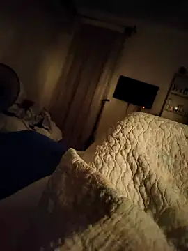 Loly2025 online show from 09-22-25, 03:12