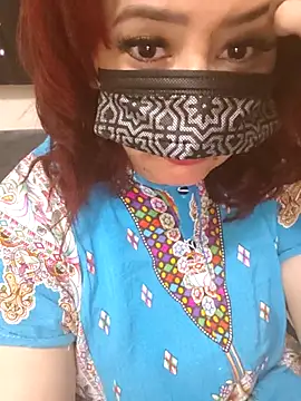 Loly2025 online show from 06-16-26, 05:35