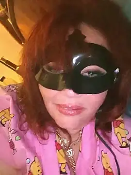Loly2025 online show from 06-05-26, 01:43