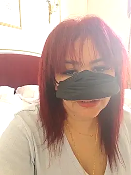 Loly2025 online show from 06-11-26, 11:18