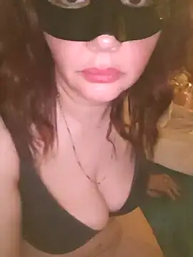 Loly2025 online show from 04-01-26, 01:41