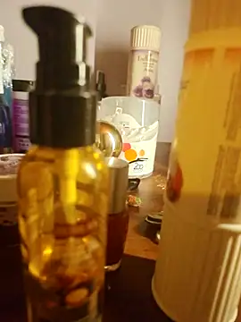 Loly2025 online show from 04-17-26, 11:51