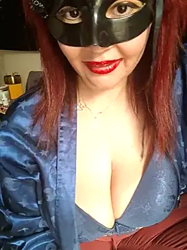 Loly2025 online show from 04-19-26, 01:23