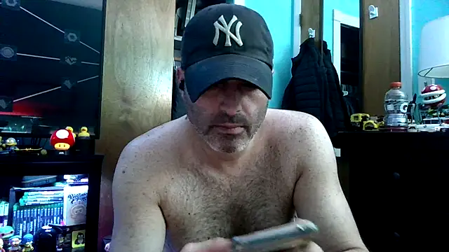 Novabear6996 online show from 11-17-25, 06:39