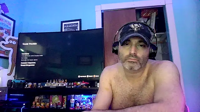 Snapshot of Novabear6996 chatting on 05-23-26, 10:47 Novabear6996 online show from 05-23-26, 10:47