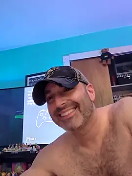 Snapshot of Novabear6996 chatting on 06-11-26, 01:27 Novabear6996 online show from 06-11-26, 01:27