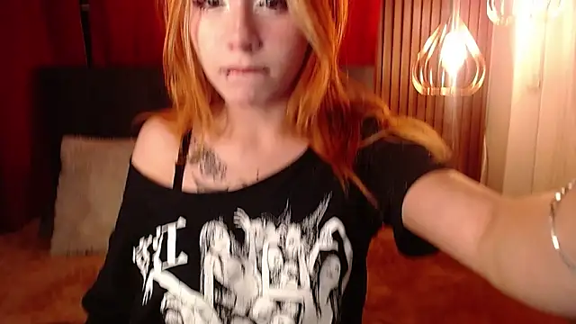 fyreandfox  online show from 03-07-26, 07:30