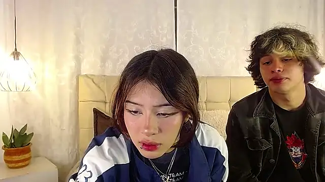 Snapshot of fyreandfox_ chatting on 03-12-25, 02:34 fyreandfox online show from 03-12-25, 02:34