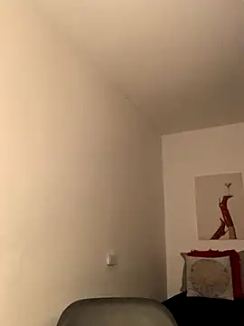 Dahiana Giil online show from 11-11-25, 06:30