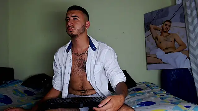 AdamParker  online show from 11-25-25, 01:06