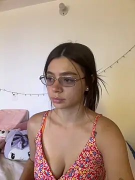 Danna Myst online show from 10-25-25, 09:04