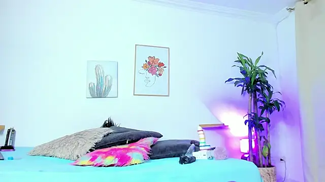 naomy 68 online show from 03-05-25, 10:54