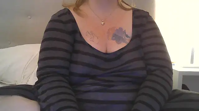 sizha6 online show from 10-29-25, 09:41