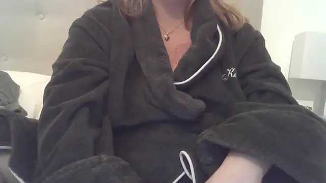 sizha6 online show from 11-28-25, 09:42