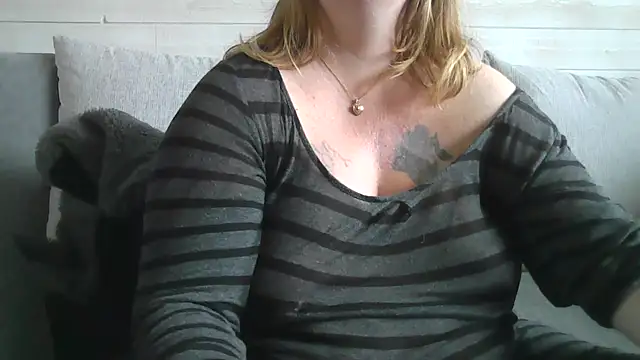 sizha6 online show from 10-21-25, 10:58