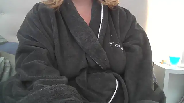 sizha6 online show from 09-30-25, 09:37