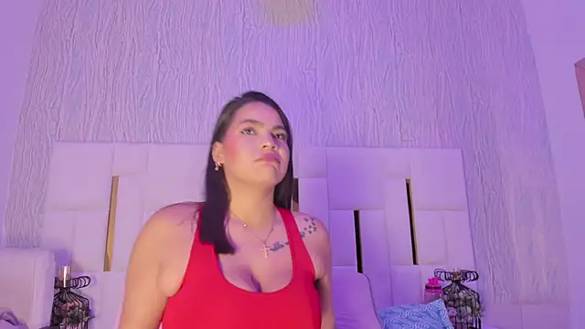 hillary uckerman  online show from 10-28-25, 11:53