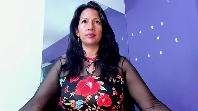 Aisha Nowak online show from 03-13-25, 11:05