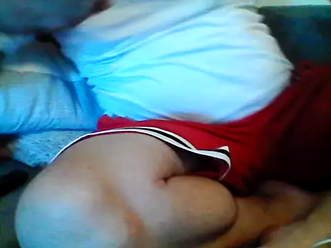 Snapshot of Andre35w chatting on 07-12-26, 03:24 Andre35w online show from 07-12-26, 03:24