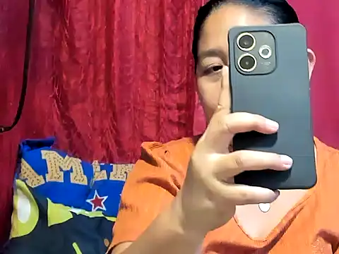 Snapshot of hotchubby88 chatting on 02-19-26, 07:49 hotchubby88 online show from 02-19-26, 07:49